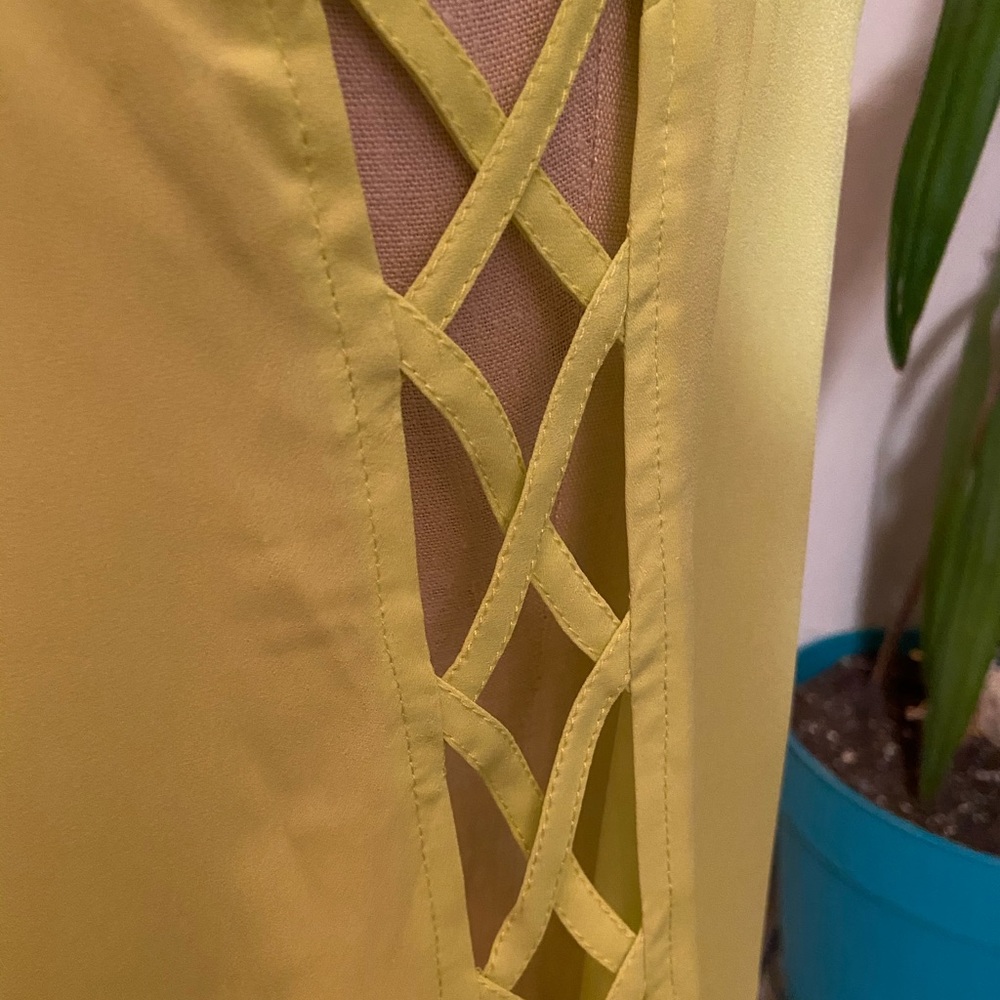 Maurices Studio Y Lattice Tank - Picture 6 of 7